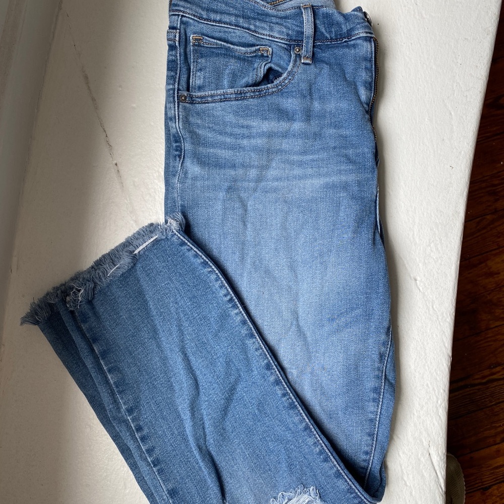 Levi High Riss Straight Crop